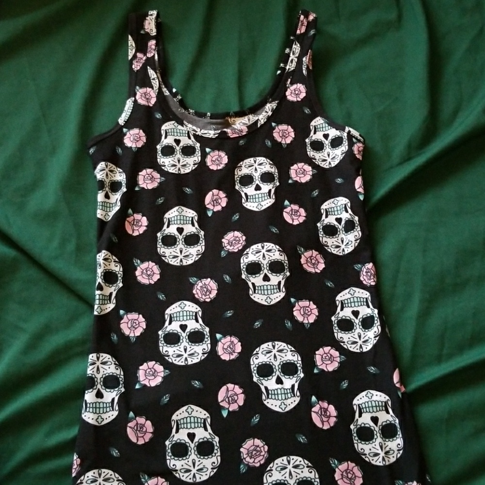 Cute skull and flower tank top